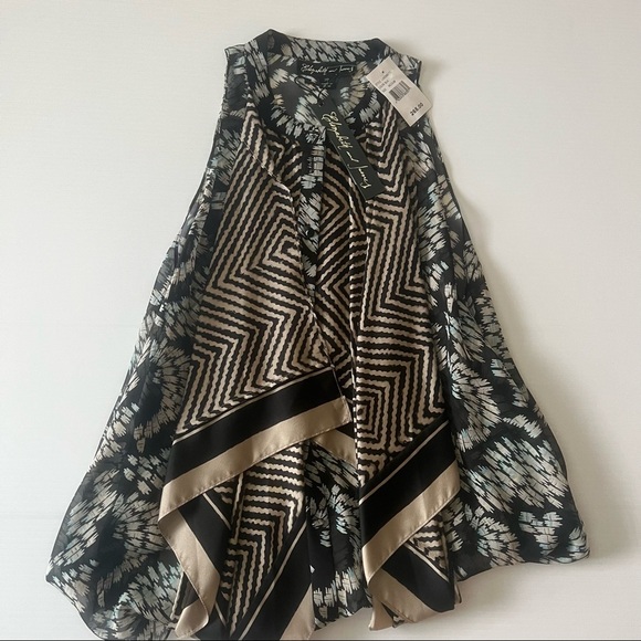 Elizabeth and James Bordered Scarlet Blouse - Picture 2 of 6